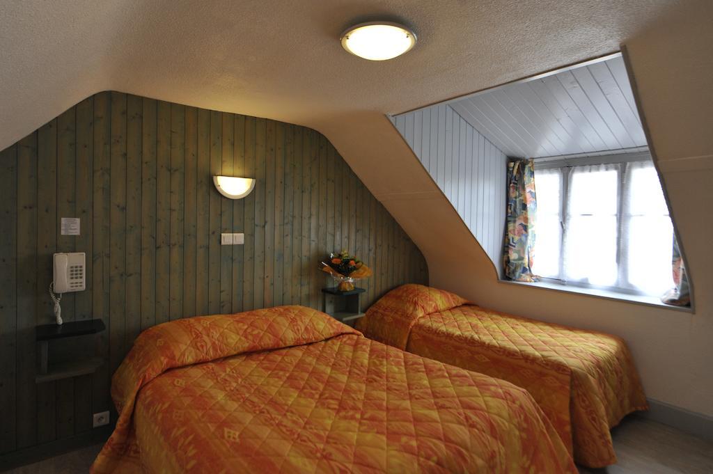 Hôtel de la Grotte Aix-les-Bains Kamer foto